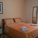 Bed and Breakfast Arena *