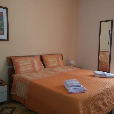 Bed & Breakfast Arena *